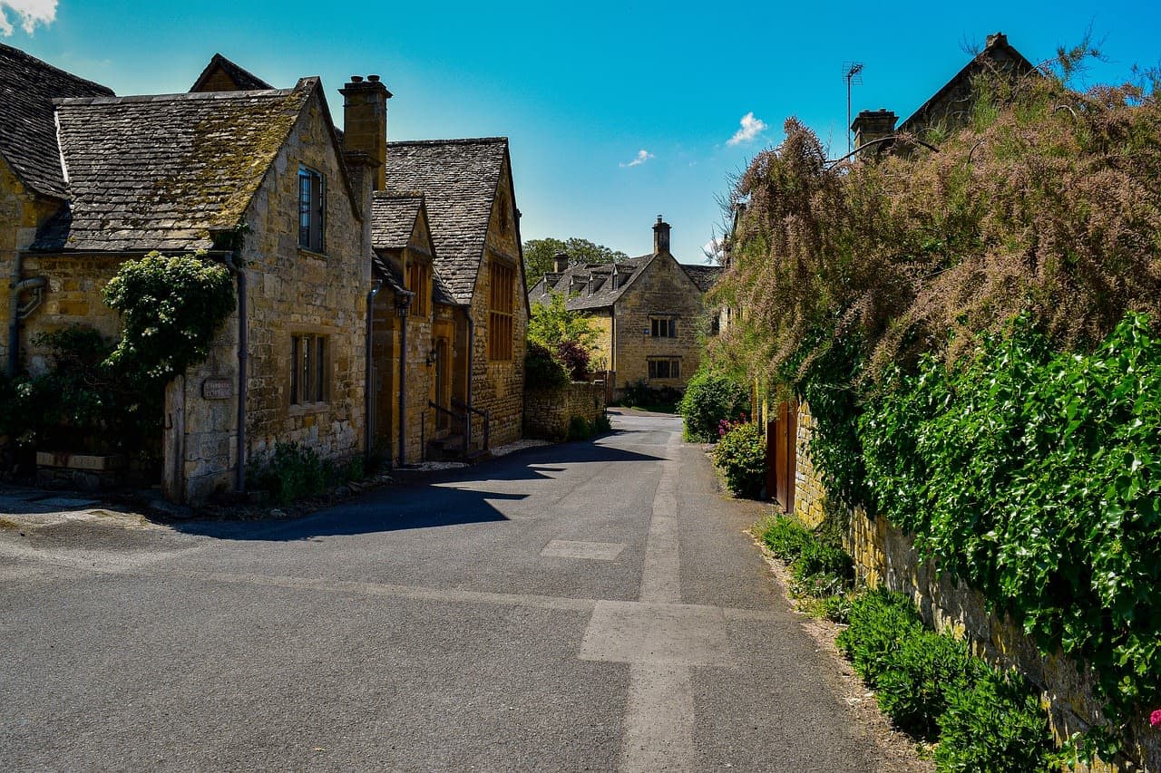 Cotswold photo 1